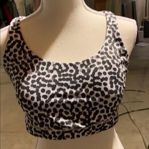 Lululemon energy bra.